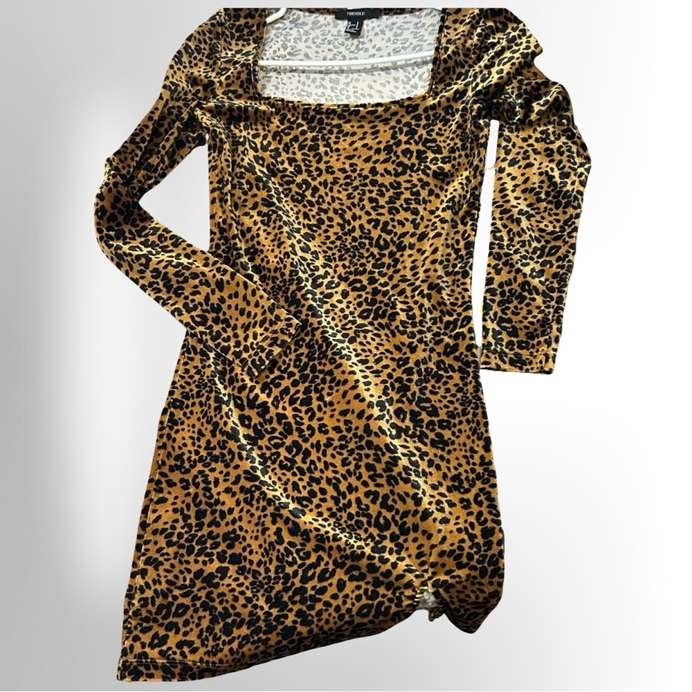 🐆 Forever 21 Velvet Leopard Mini Dress – Size S - Picture 2 of 9